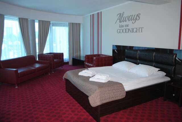 Отель Hotel Oskar Business & Spa Пулавы-30